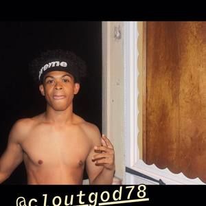 Meet your Posher, Trae